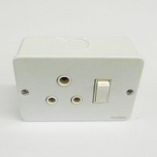 INDUSTRIAL SWITCH SOCKET 15 A